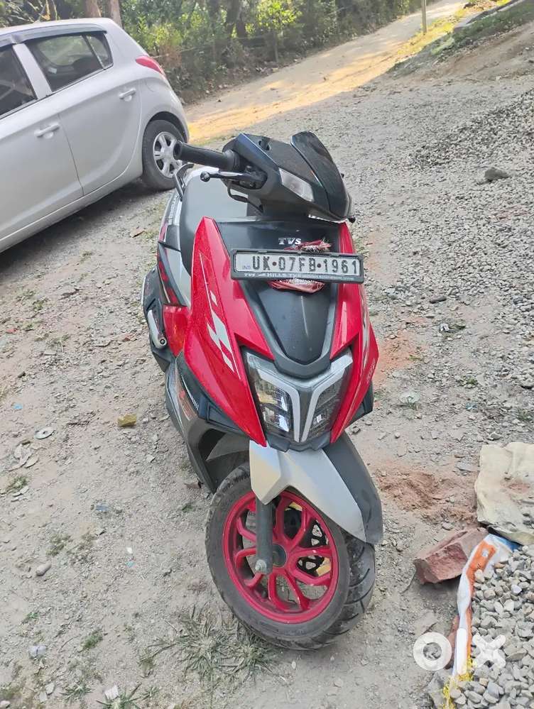 Ntorq 125 good condition second owner.  Only driven 16000km new tyre