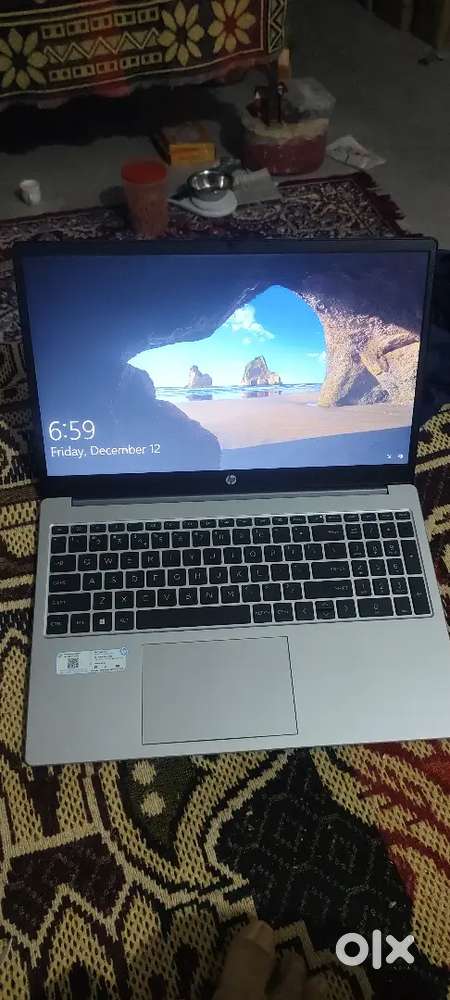 Hp 255 laptop bechna he top condition he
