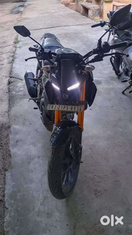 base model, new condition mt15