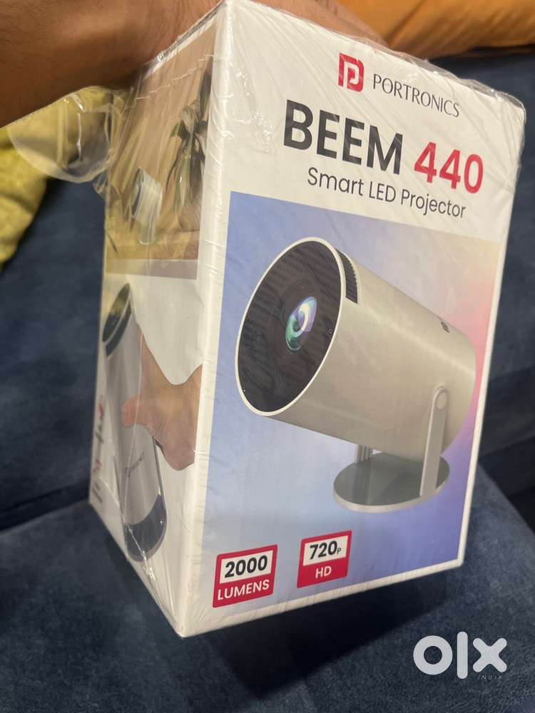 Projector Portronics Beem 440 3 days old