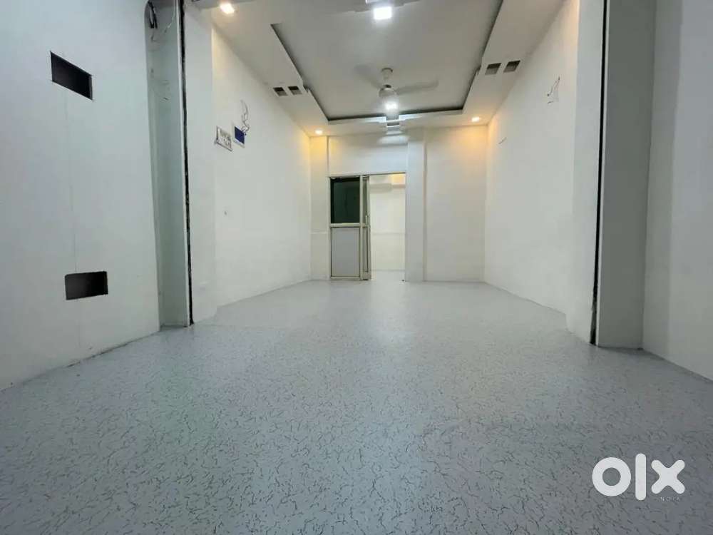 Space on rent at 1st floor