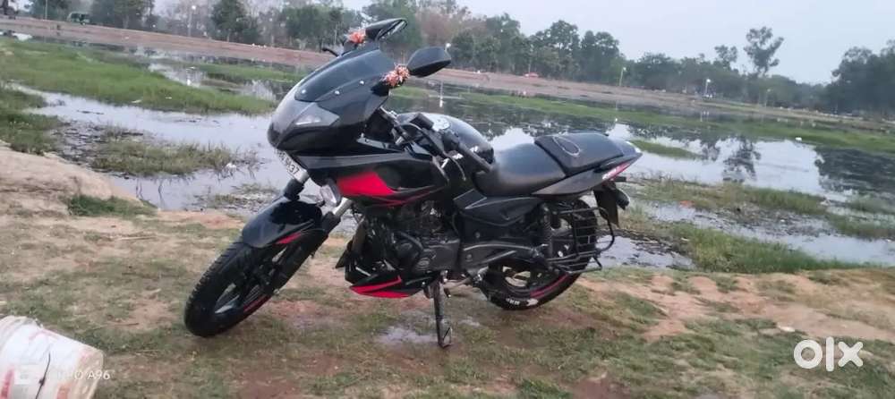 Fresh condition,no scratch ,all paper ok,dono tyre nya hai