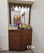 Dressing table with Mirror with Lights