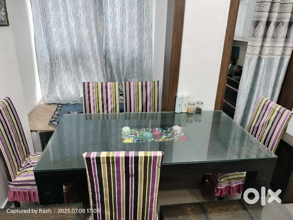 Wooden dinning table