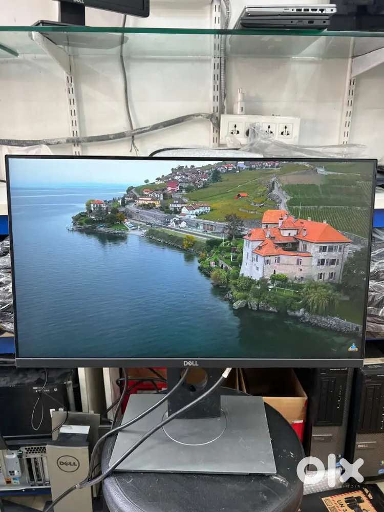 DELL MONITOR 24 INCHS