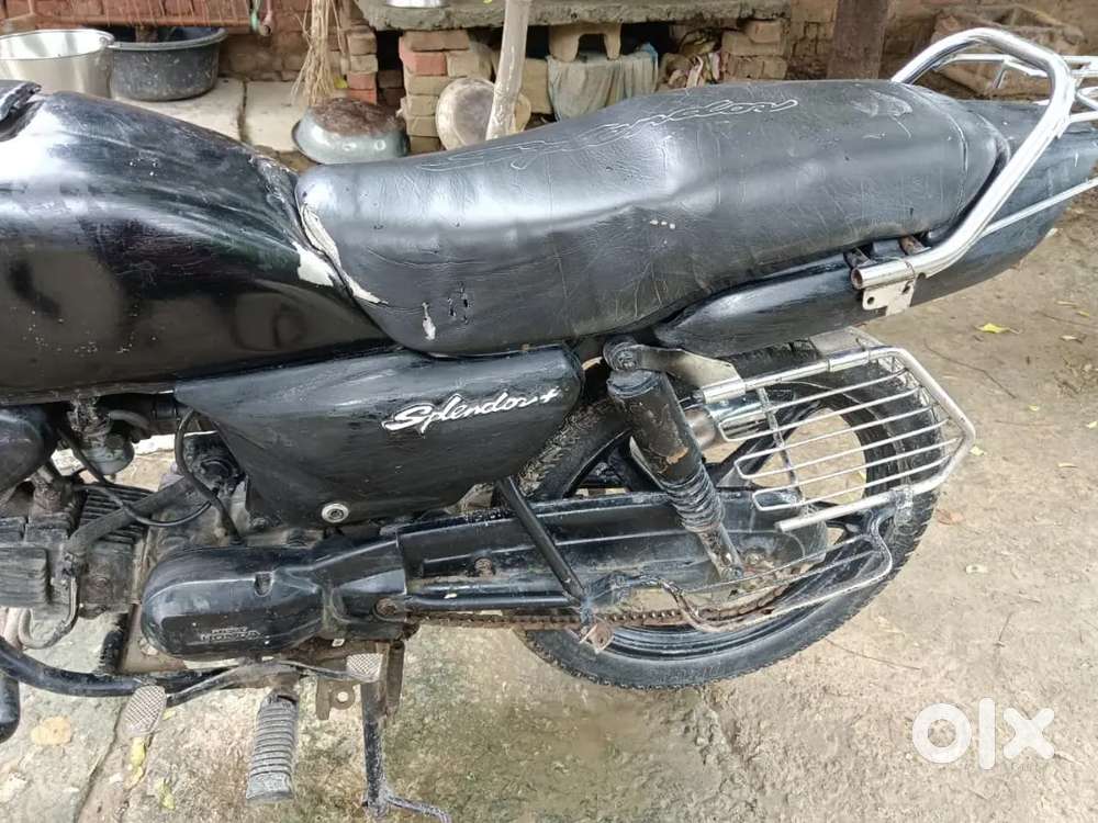 Good condition pepar fell hai