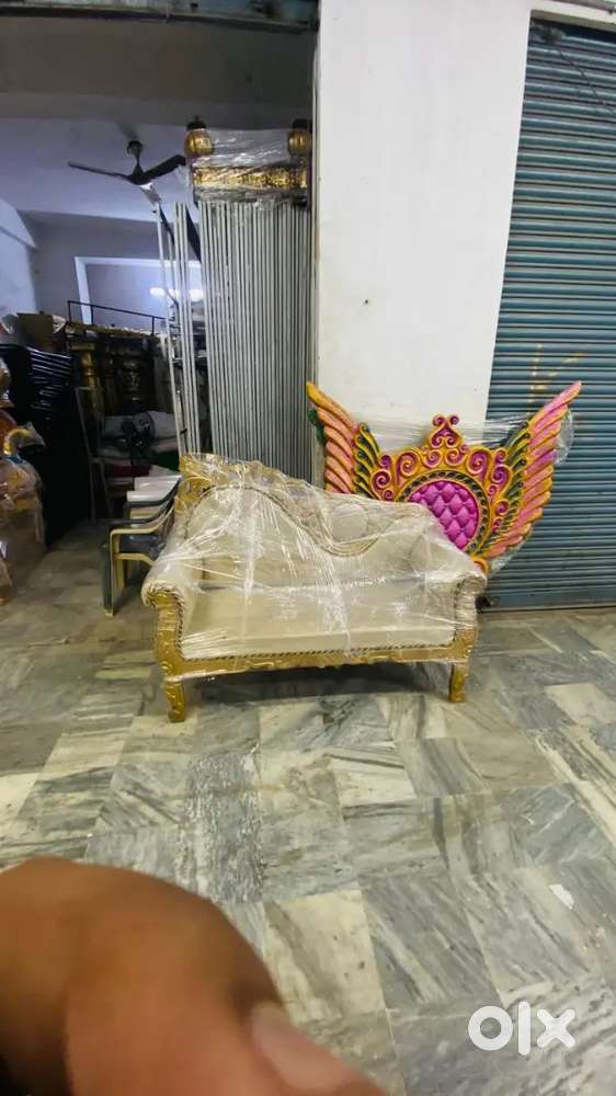 Tent house worker needed