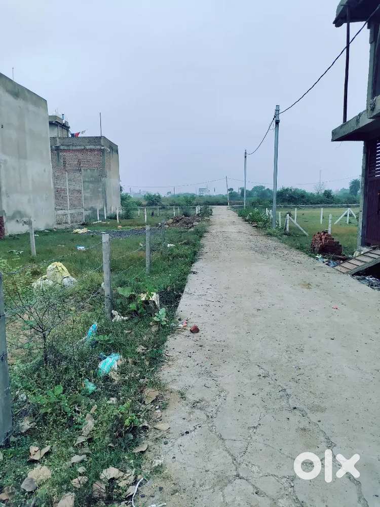 I want to Urjent Sell my 900 Sq Feet Plot