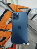 Iphone 12 pro in excellent condition with box
