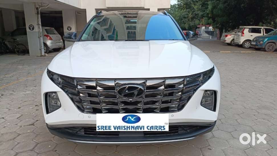 Hyundai Tucson Signature 2.0 AT Petrol Dual Tone, 2023, Petrol