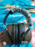 New box - Ear muffs to protect from Sound
