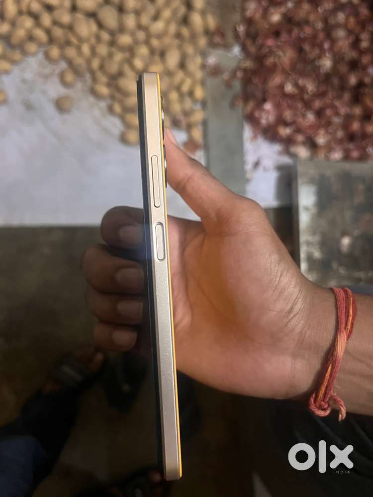 Oppo A17 good condition mobile