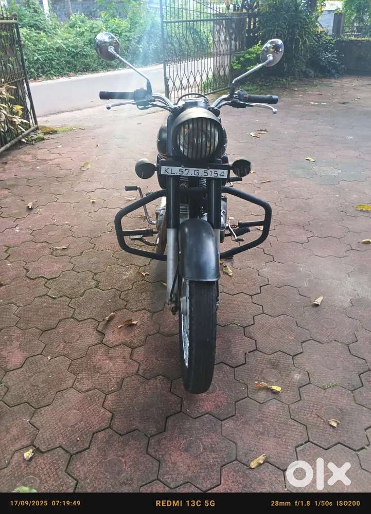 Royal Enfield Std 350