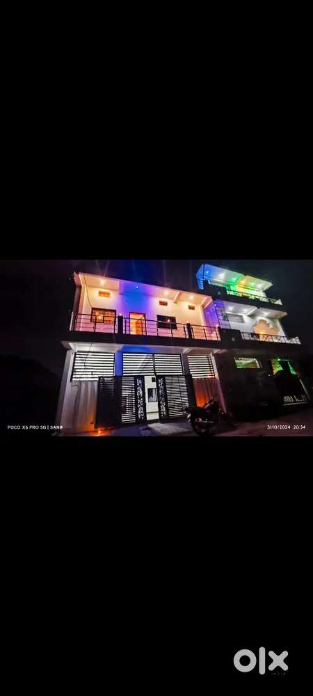 upar vale 1bhk ka price 7k hai aur neeche 1bhk ka price 8k hai