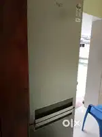 Used Whirlpool 355L Fridge (Needs small Repair) – price negotiable