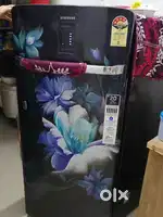 Samsung 220Litre refrigerator under new condition