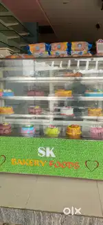 Cake glass counter