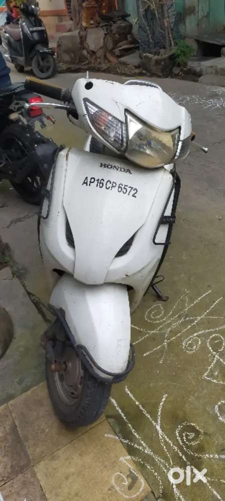 Sell my Honda activa 110 good condition, good performance