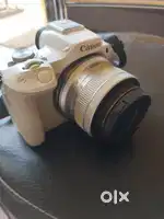 Canon r50 model