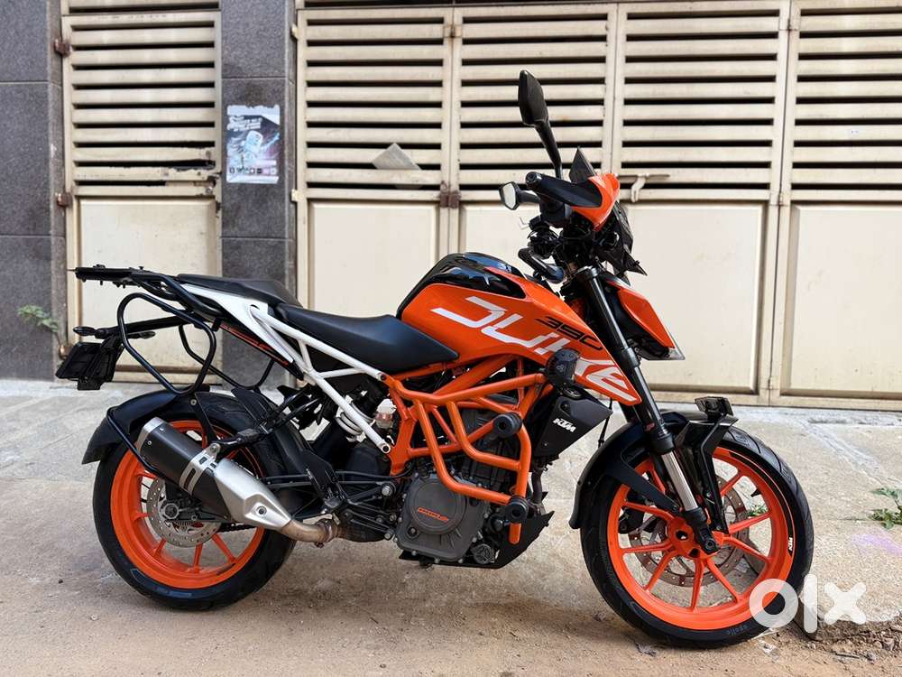 Duke 390 2017 August model