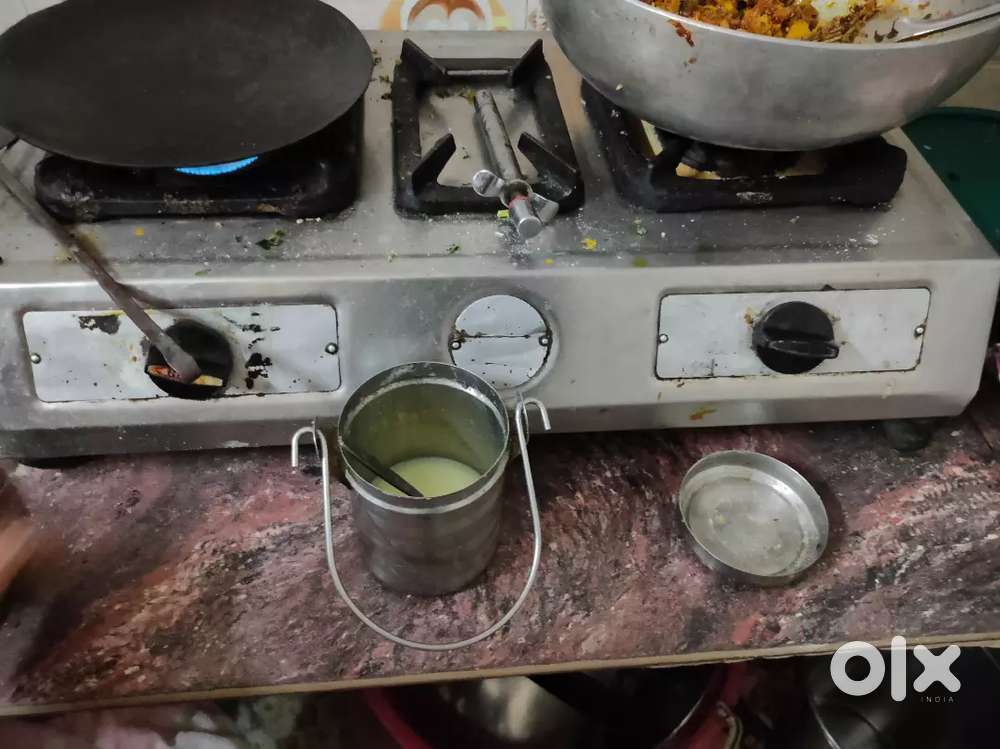 Gas stove  brand new