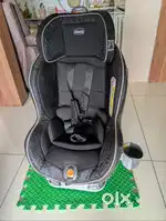 Chicco Car Seat- almost New