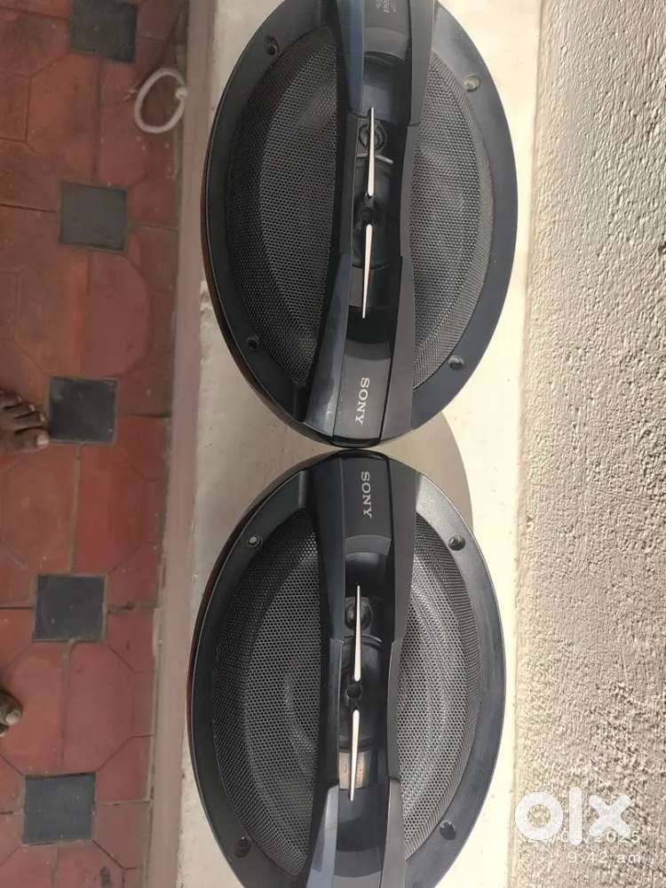 Car - Speakers & Sub woofer