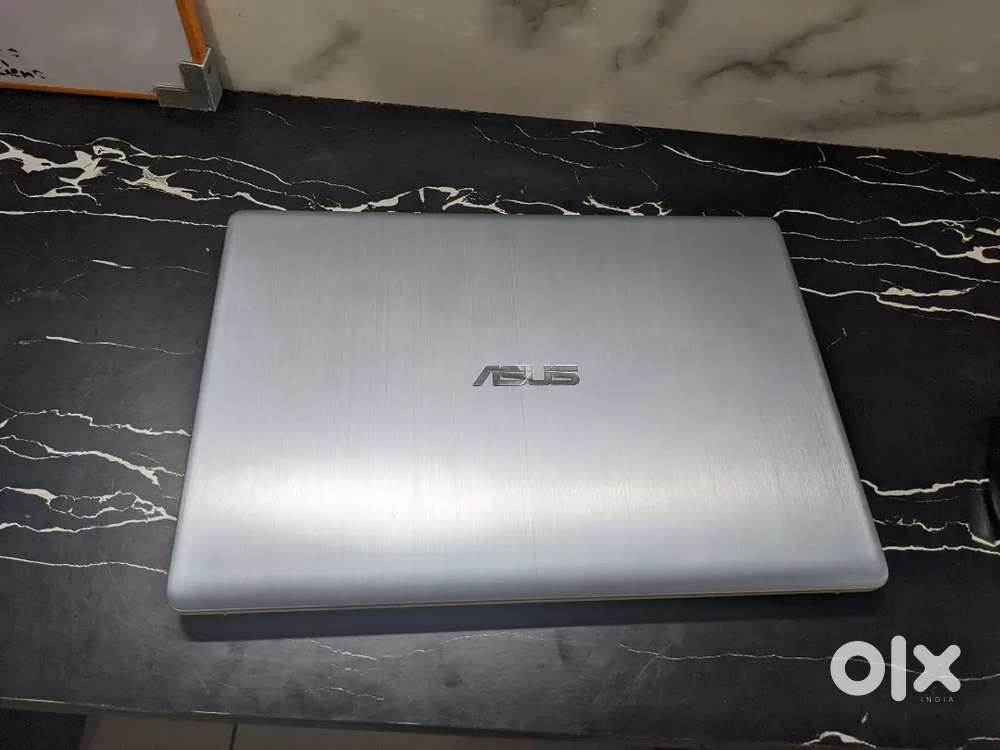 Asus VivoBook S14 Rs.25000