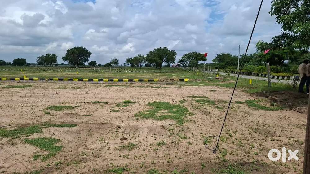 Open plots near Yadagirigutta 4499/- .EMI available .
