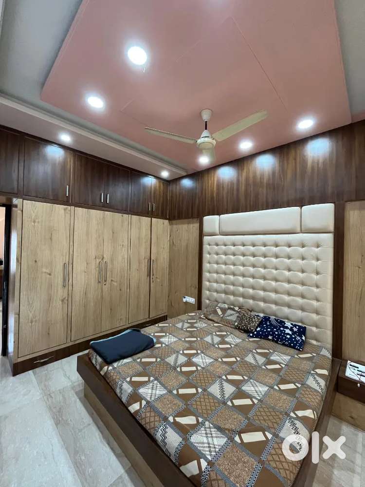 2 bhk fully furnished with 1 washroom