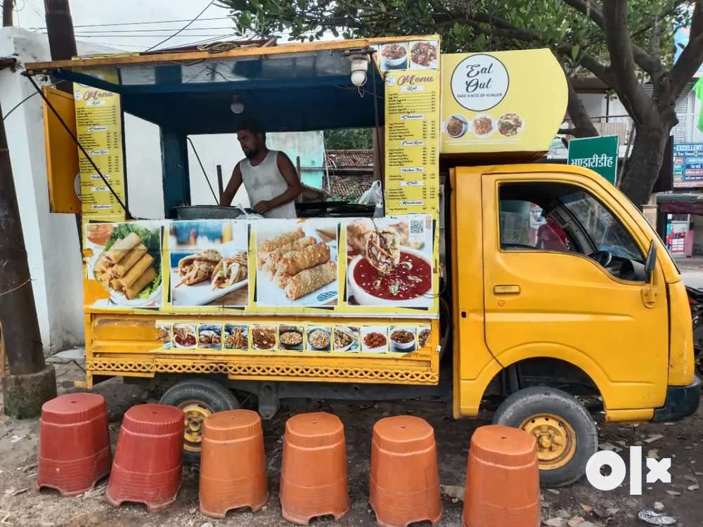 Food van for rent 350rs daily