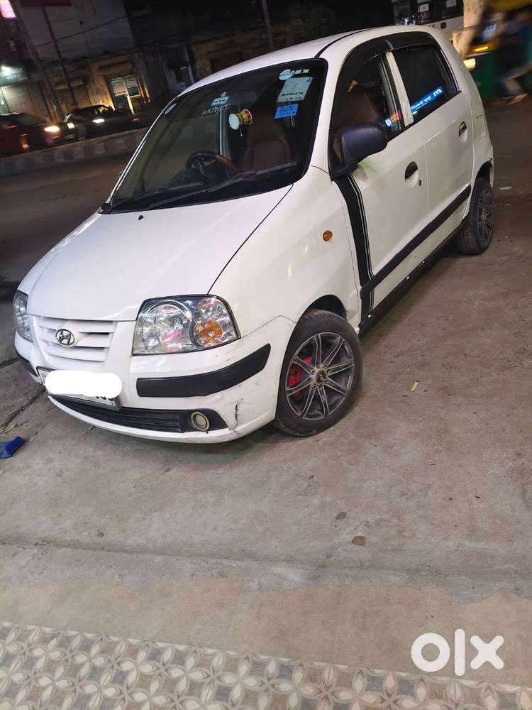 Santro August 2014 Model, cng with alloy wheels