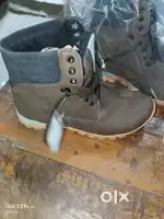 Long shoes for men size 8
