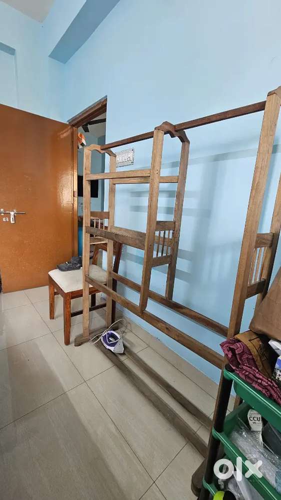 Solid Wood Alna  Cloth Stand