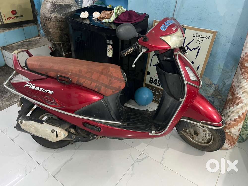 pleasur 2013 good condition smooth engine No problem okk bike