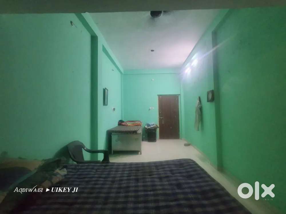 Room available for rent for office