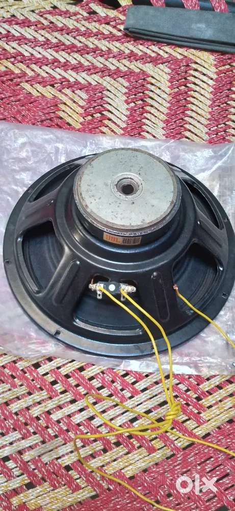 12 inch JBL 100 Watt speakar