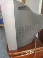 Samsung tv with carton box and remote