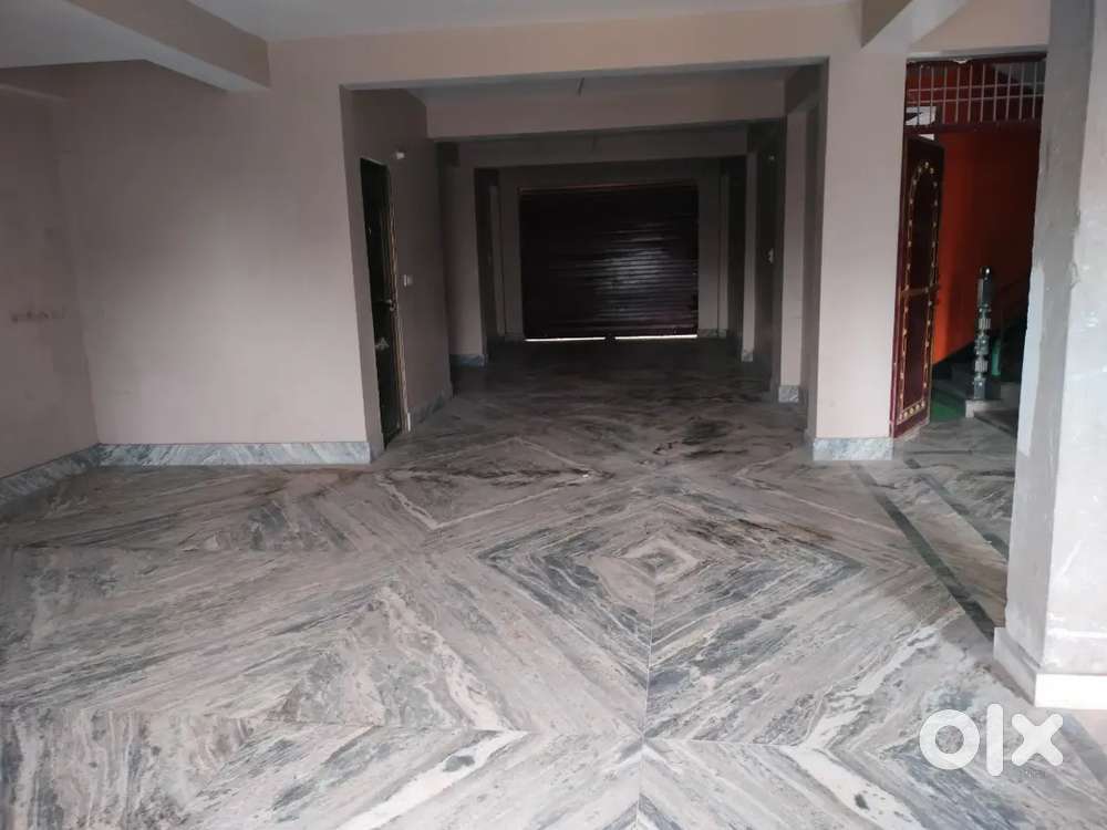 Rent a godown and shop, showroom