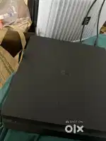 Ps4 with controller