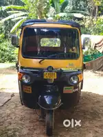 Auto rickshaw for sale