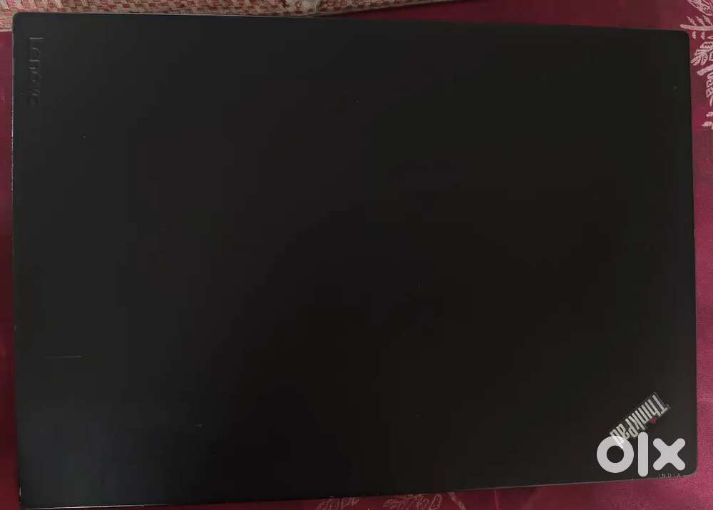 Lenovo ThinkPad i5-7300U