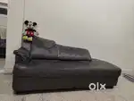 SOFA SET WITH 2 SOFAS AND TWO CHAIRS