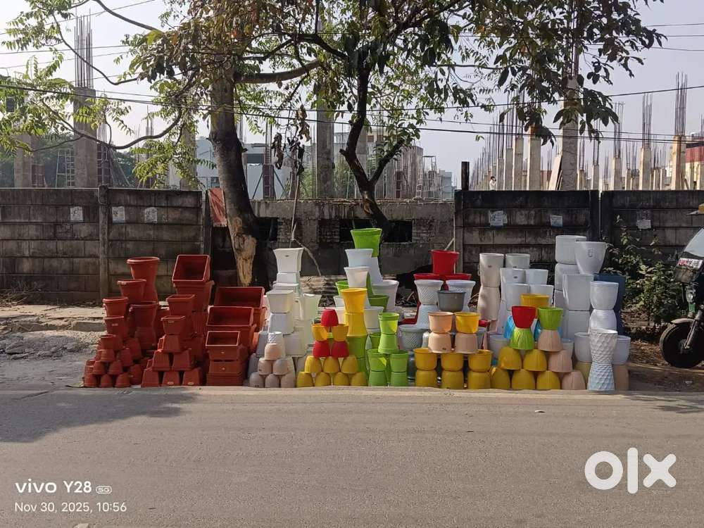 Need A Person For Selling Plastic Pots.