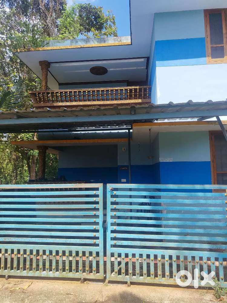 House near malayinieezhu 7 years old
