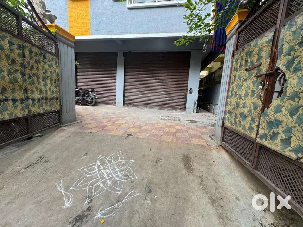 Two shops for rent,