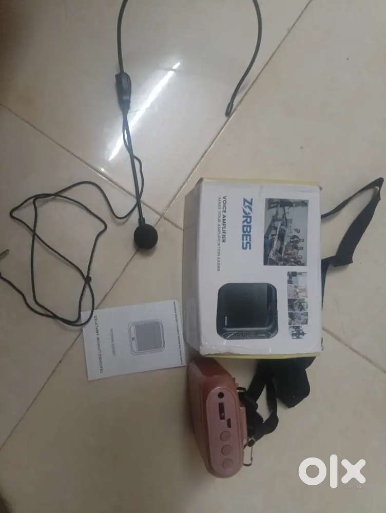 Voice amplifier ( Teaching for lectures using mic and machine)