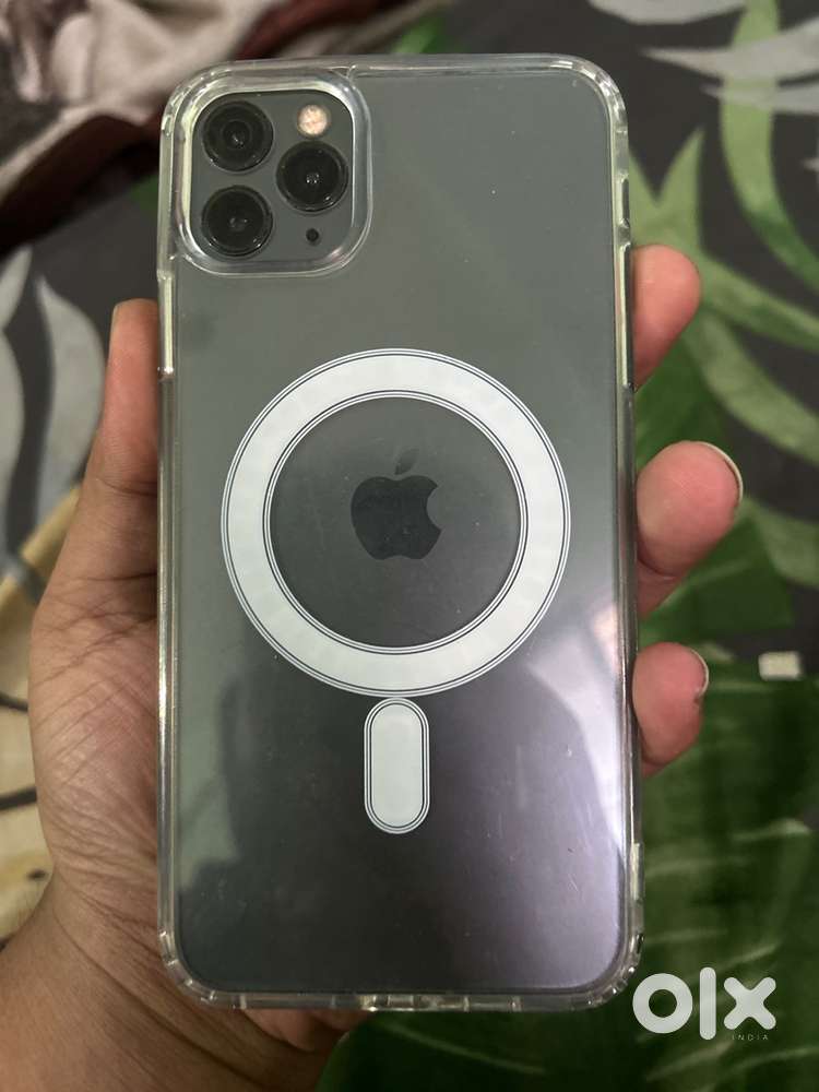 Iphone 11 pro max 64 gb. 100 battery health