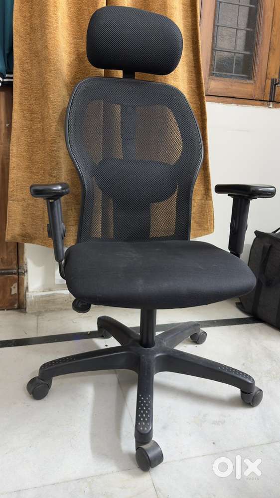 Ergonomic Office Chair – Super Comfortable