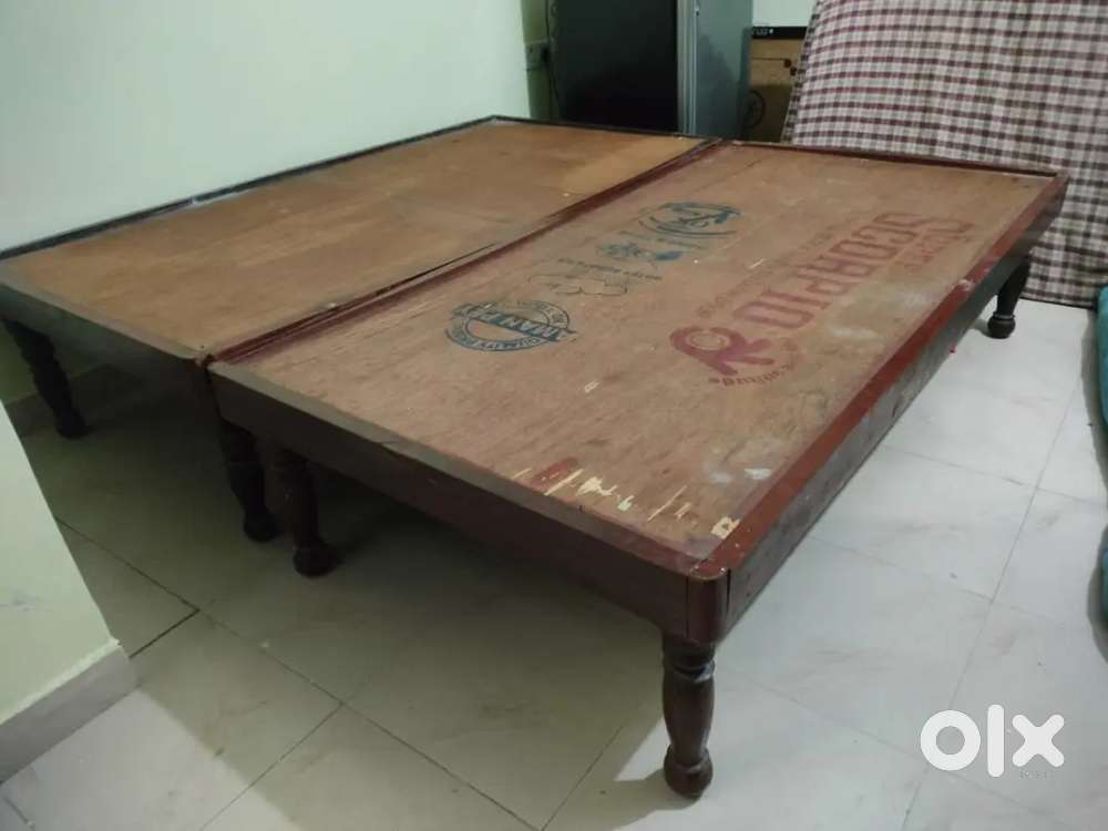 Two single bed with mattress